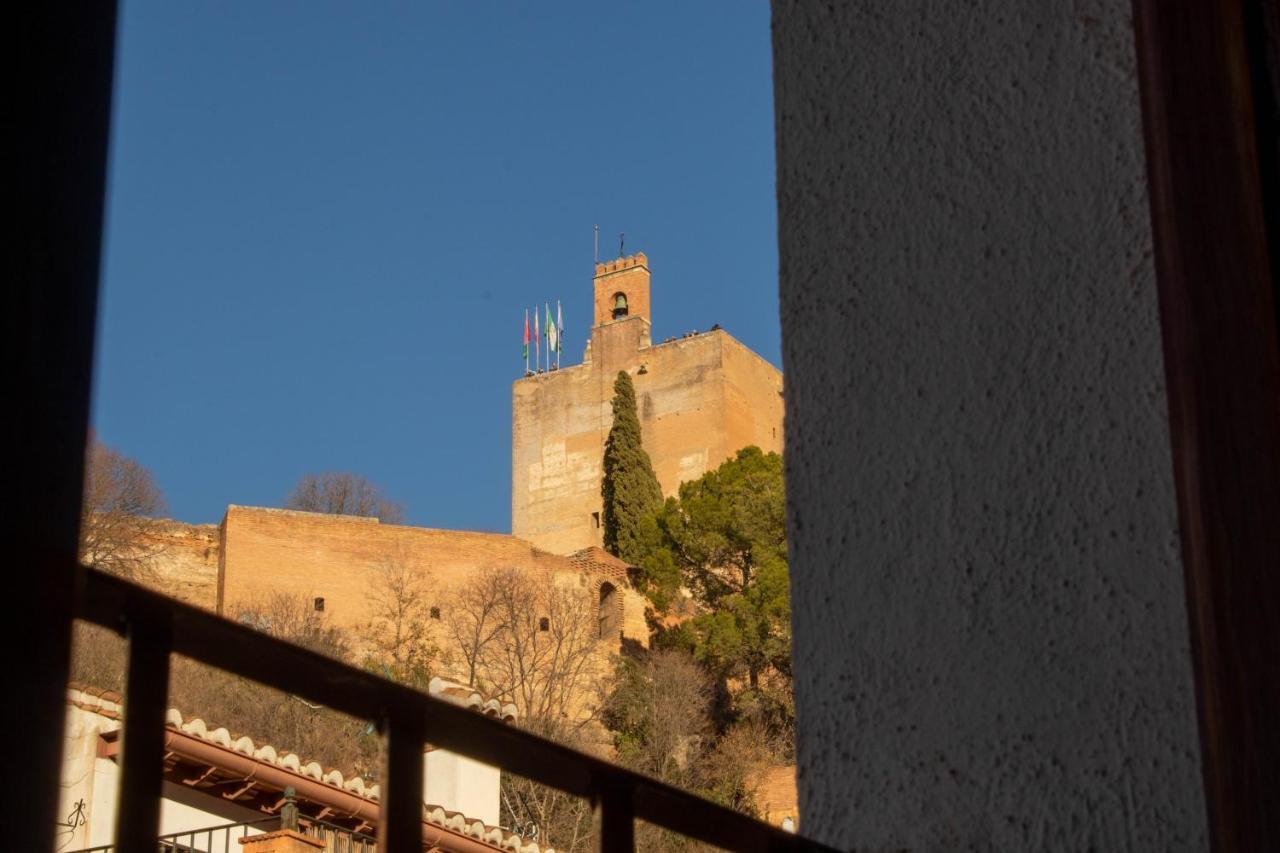 Atico Con Terraza En Cuesta Gomerez
